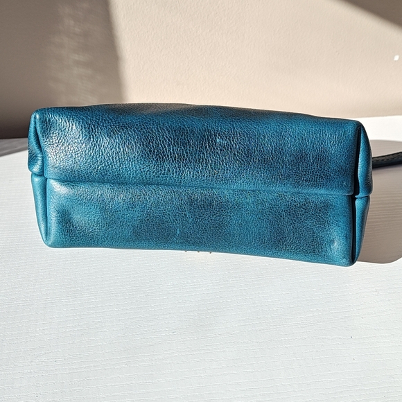 Portland Leather Large Chelsea Pouch - Picture 3 of 3